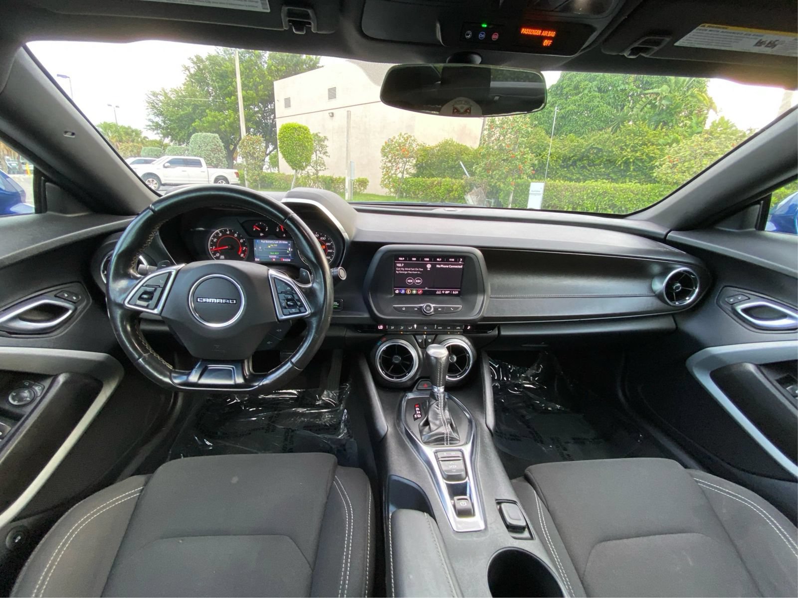 Used 2022 Chevrolet Camaro LT RWD image 15