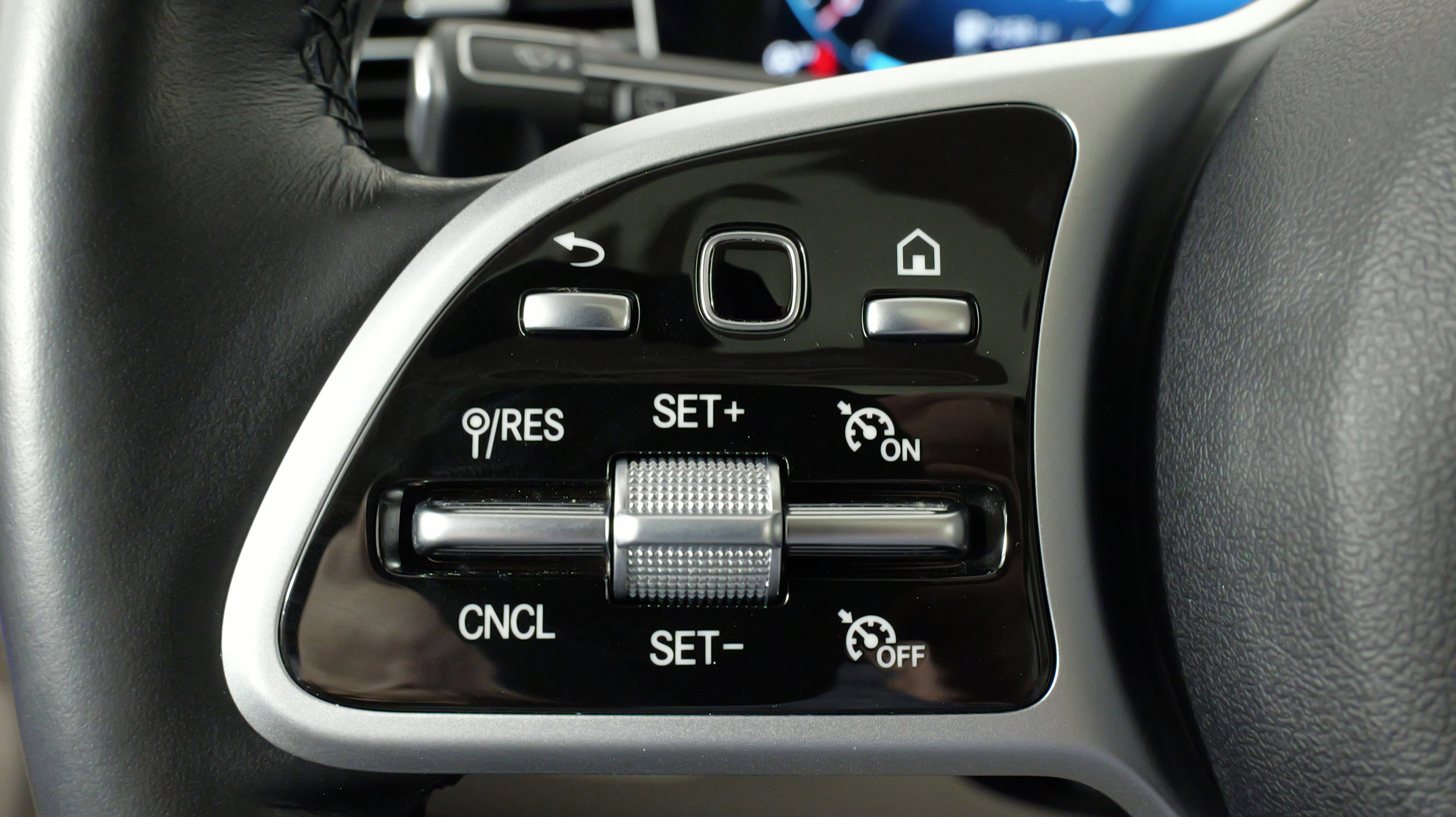 Used 2021 Mercedes-Benz GLE 350 GLE 350 4MATIC image 46