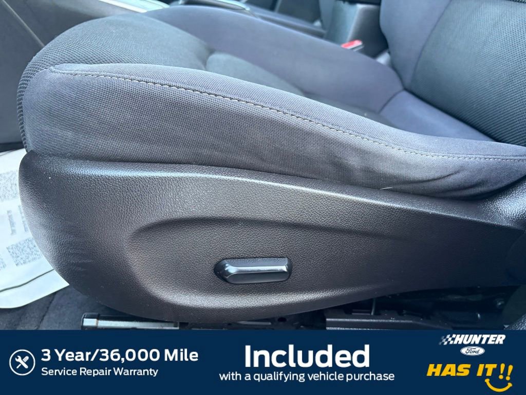 Used 2015 Chevrolet Cruze LT w/ Sun And Sound Package FWD image 4