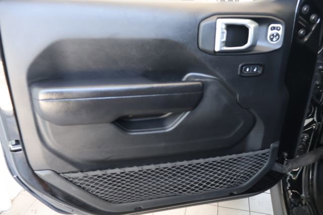 Used 2021 Jeep Gladiator Mojave AWD/4WD image 11