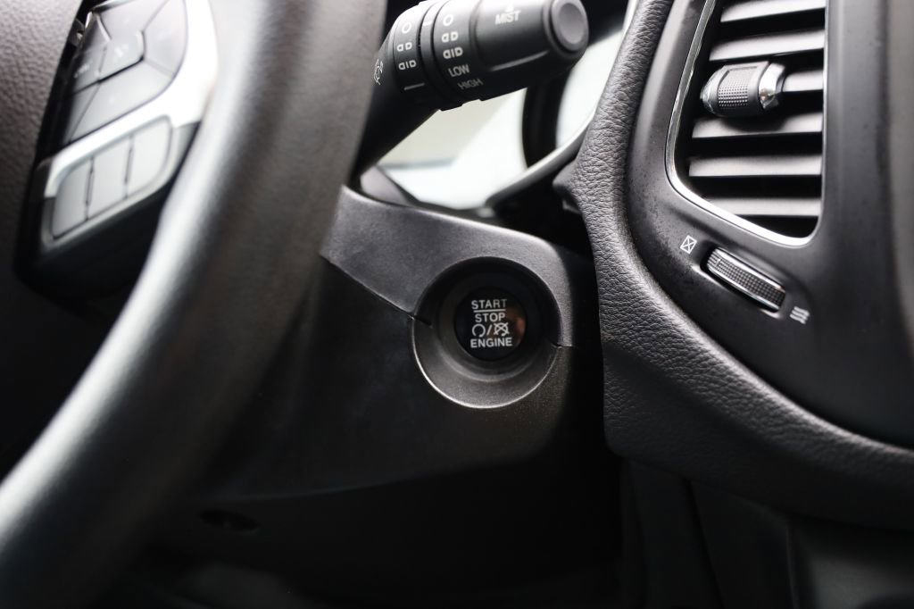 Used 2018 Jeep Compass Sport AWD/4WD image 23