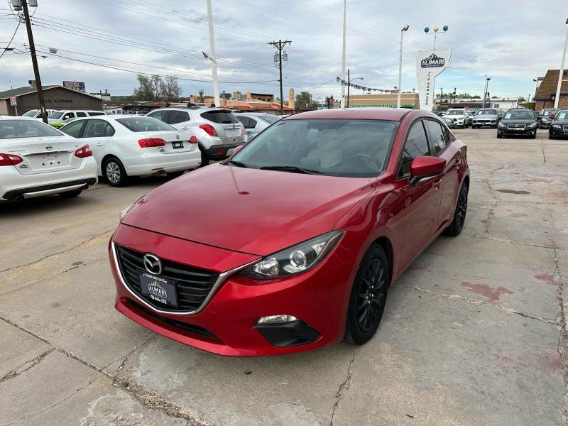 Used 2015 MAZDA MAZDA3 i Sport FWD image 3