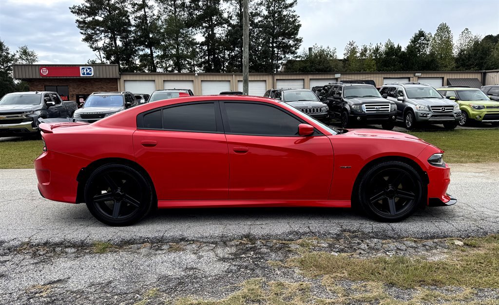 Used 2019 Dodge Charger R/T image 8
