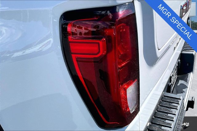 Used 2024 GMC Sierra 1500 SLE RWD image 24