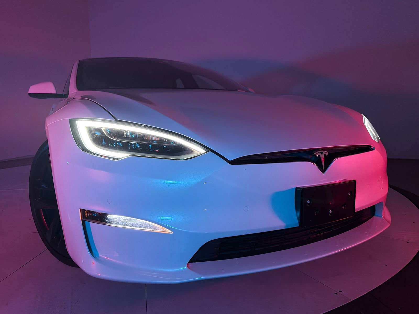 Used 2021 Tesla Model S Plaid AWD/4WD image 3