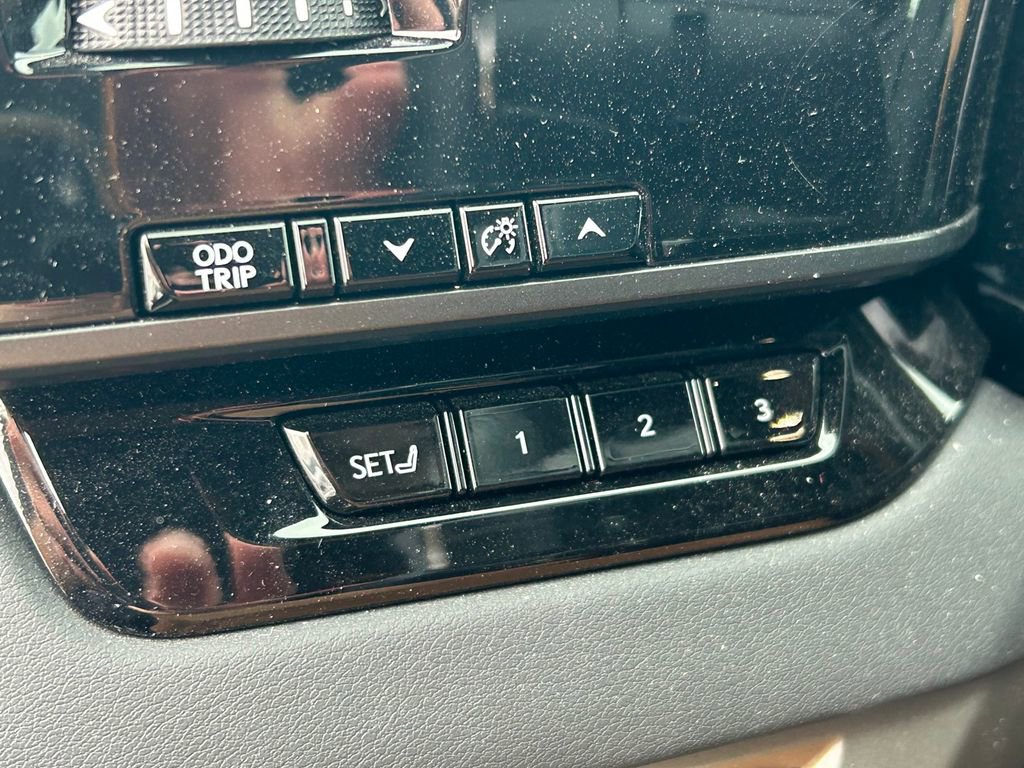 Used 2024 Lexus RX 350 Premium Plus w/ Convenience Package FWD image 26