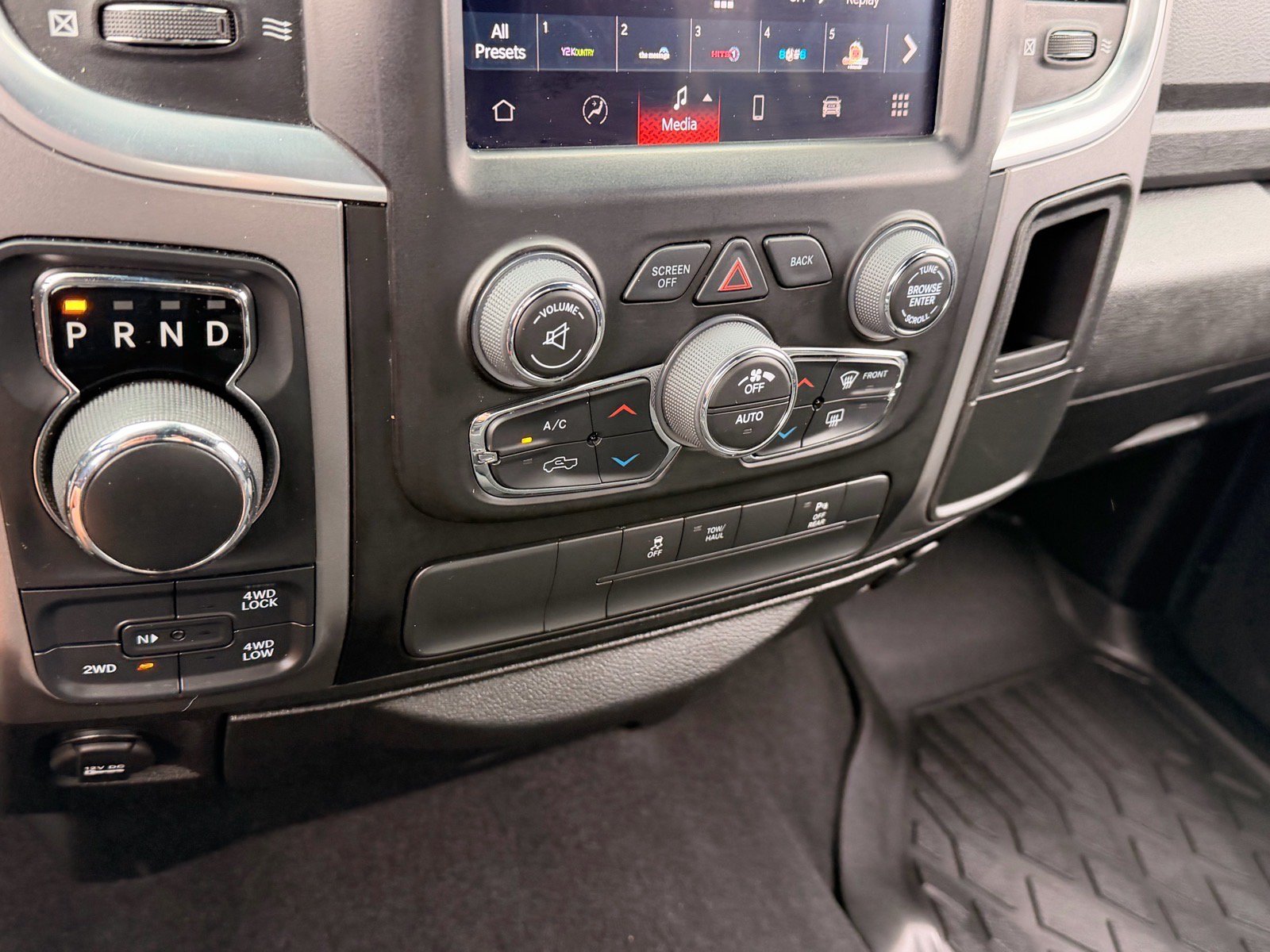 Used 2022 RAM 1500 Warlock w/ Electronics Group AWD/4WD image 19