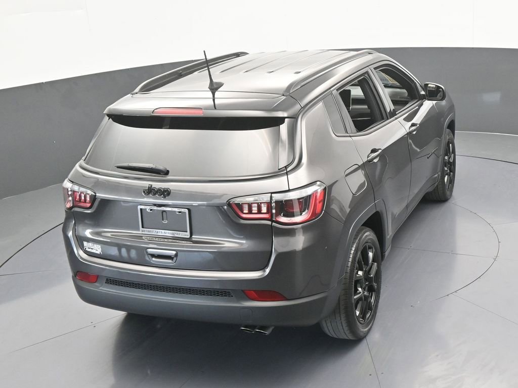 Used 2022 Jeep Compass Altitude image 46