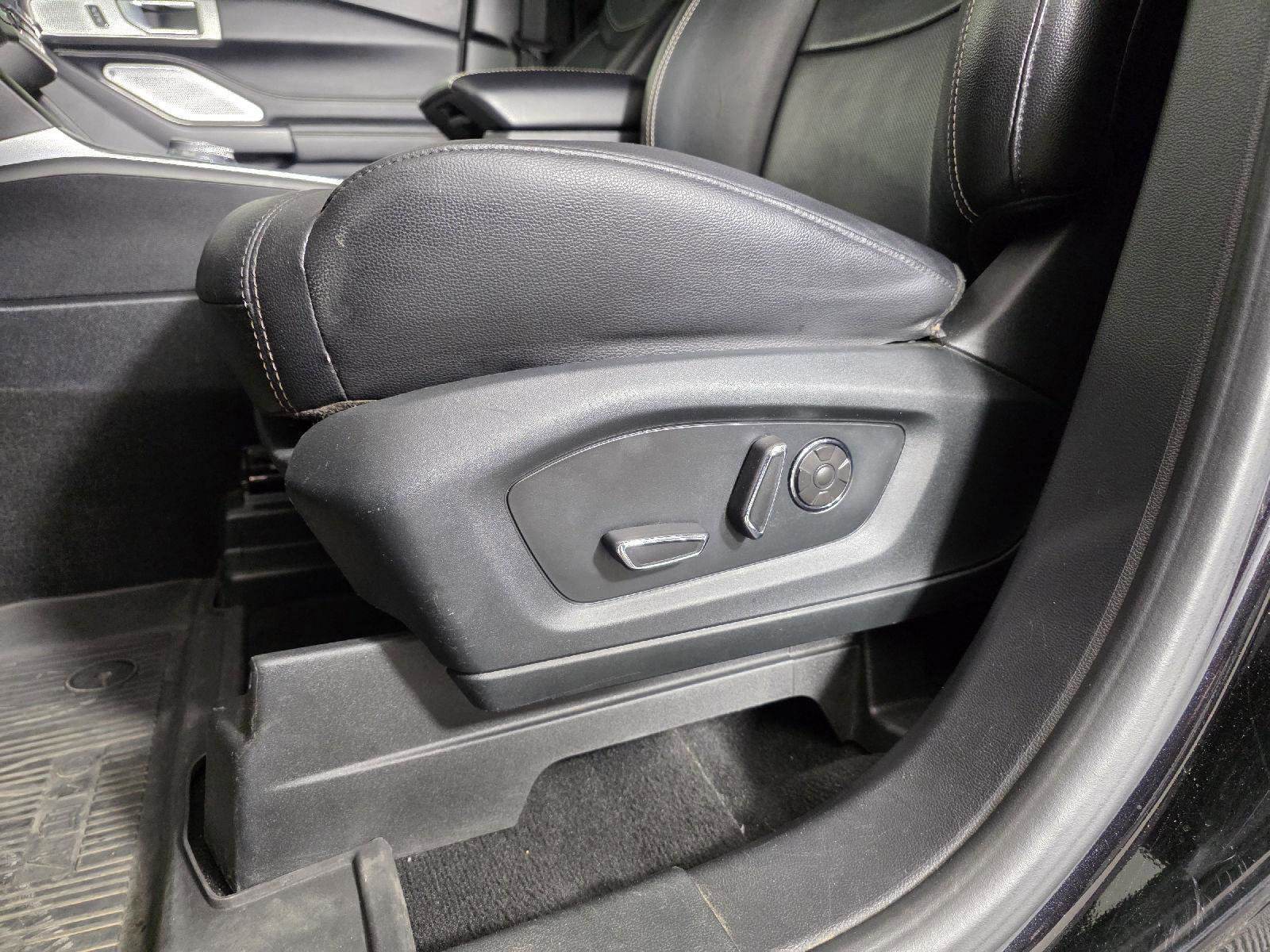 Used 2020 Ford Explorer ST w/ ST Street Pack AWD/4WD image 13