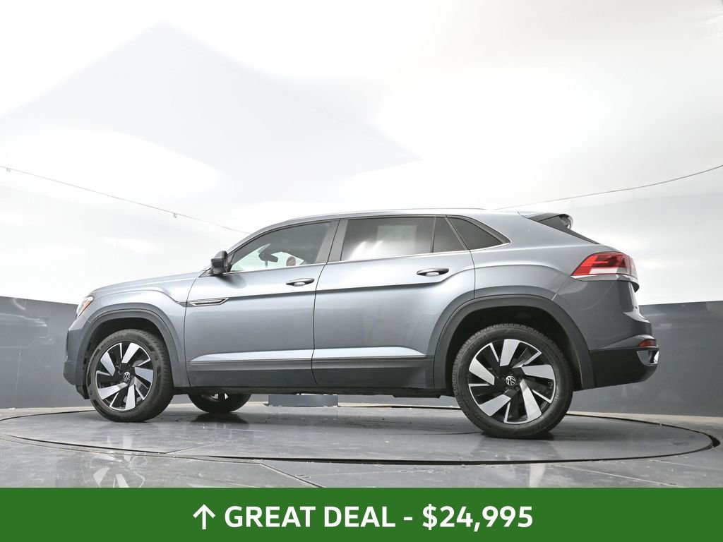 Used 2024 Volkswagen Atlas Cross Sport SE image 56