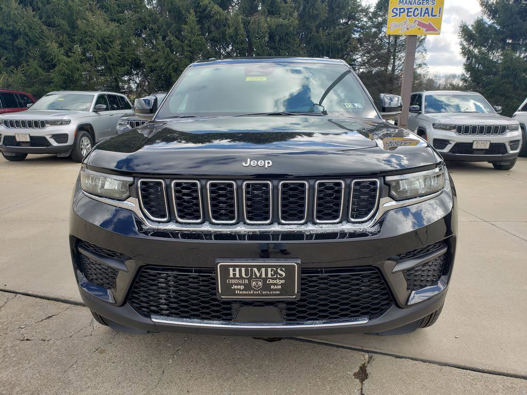 New 2025 Jeep Grand Cherokee Laredo X w/ Luxury Tech Group I image 9