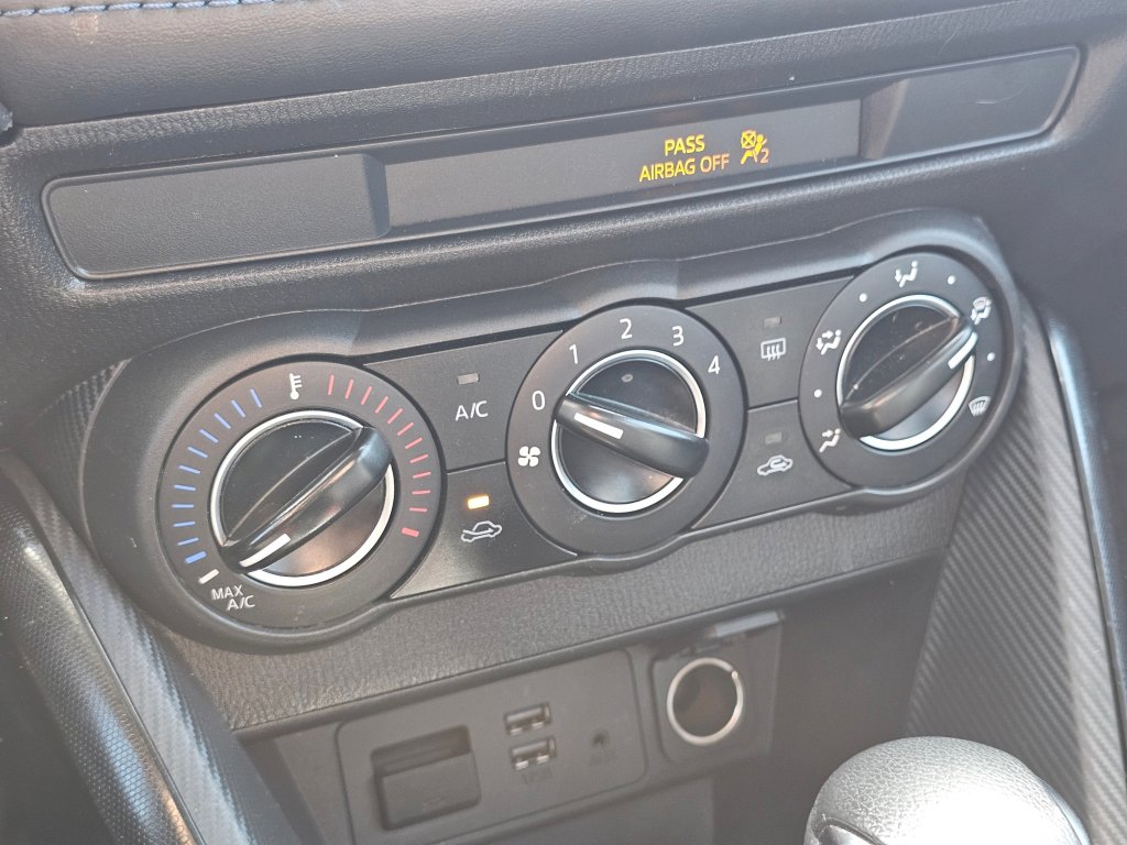 Used 2017 Toyota Yaris iA FWD image 8