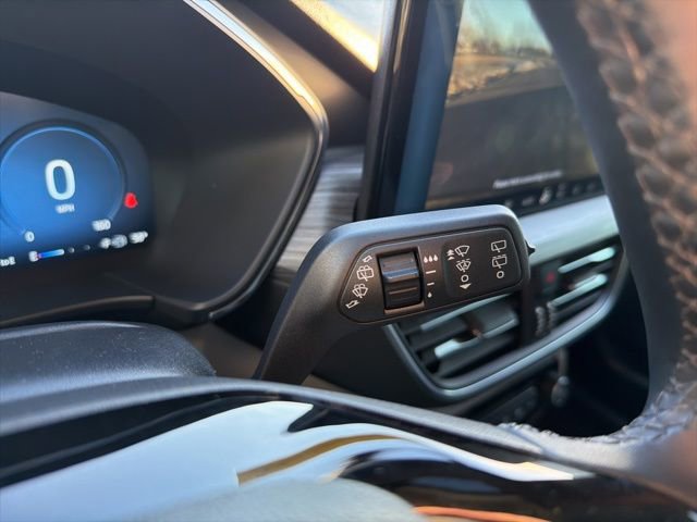 Certified 2023 Ford Escape Platinum w/ Premium Technology Package image 45