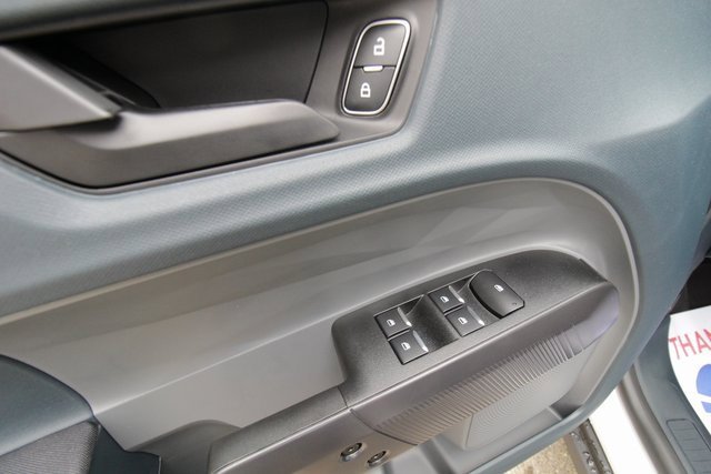 New 2025 Ford Maverick XL w/ Equipment Group 101A image 16