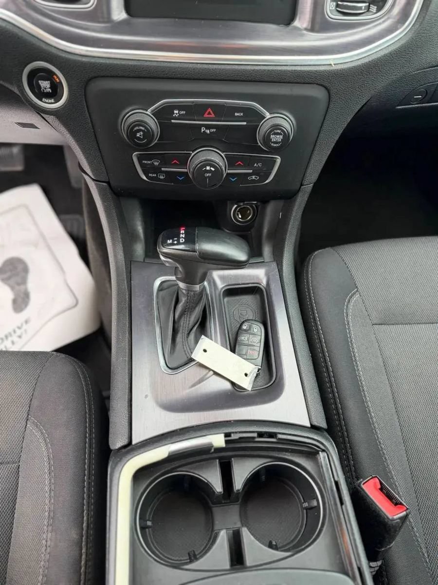Used 2015 Dodge Charger SE w/ Popular Equipment Group RWD image 15