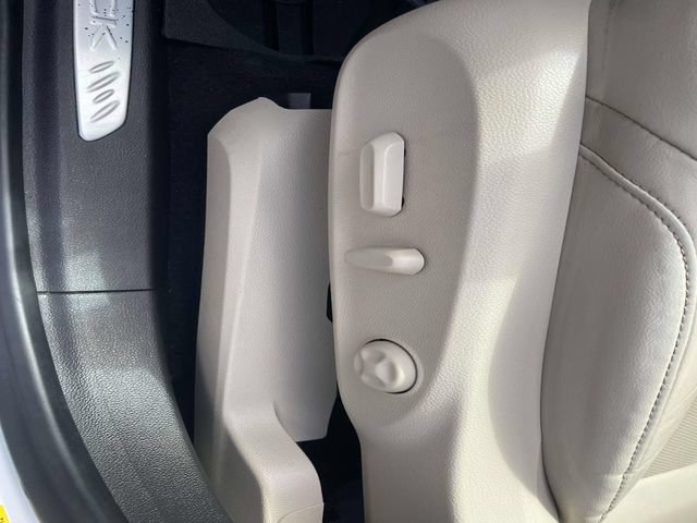 Used 2020 Buick Envision Essence w/ Experience Buick Package AWD/4WD image 22
