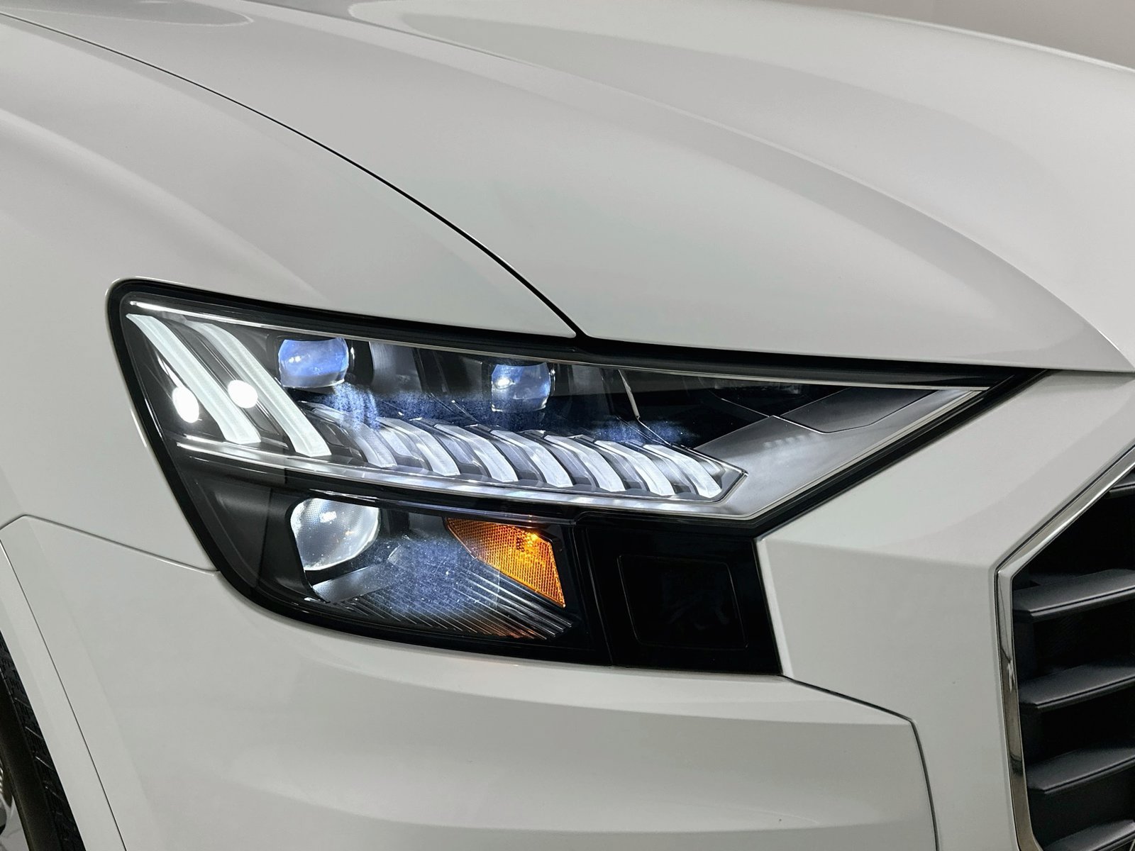 Certified 2023 Audi Q8 Premium w/ Convenience Package AWD/4WD image 9