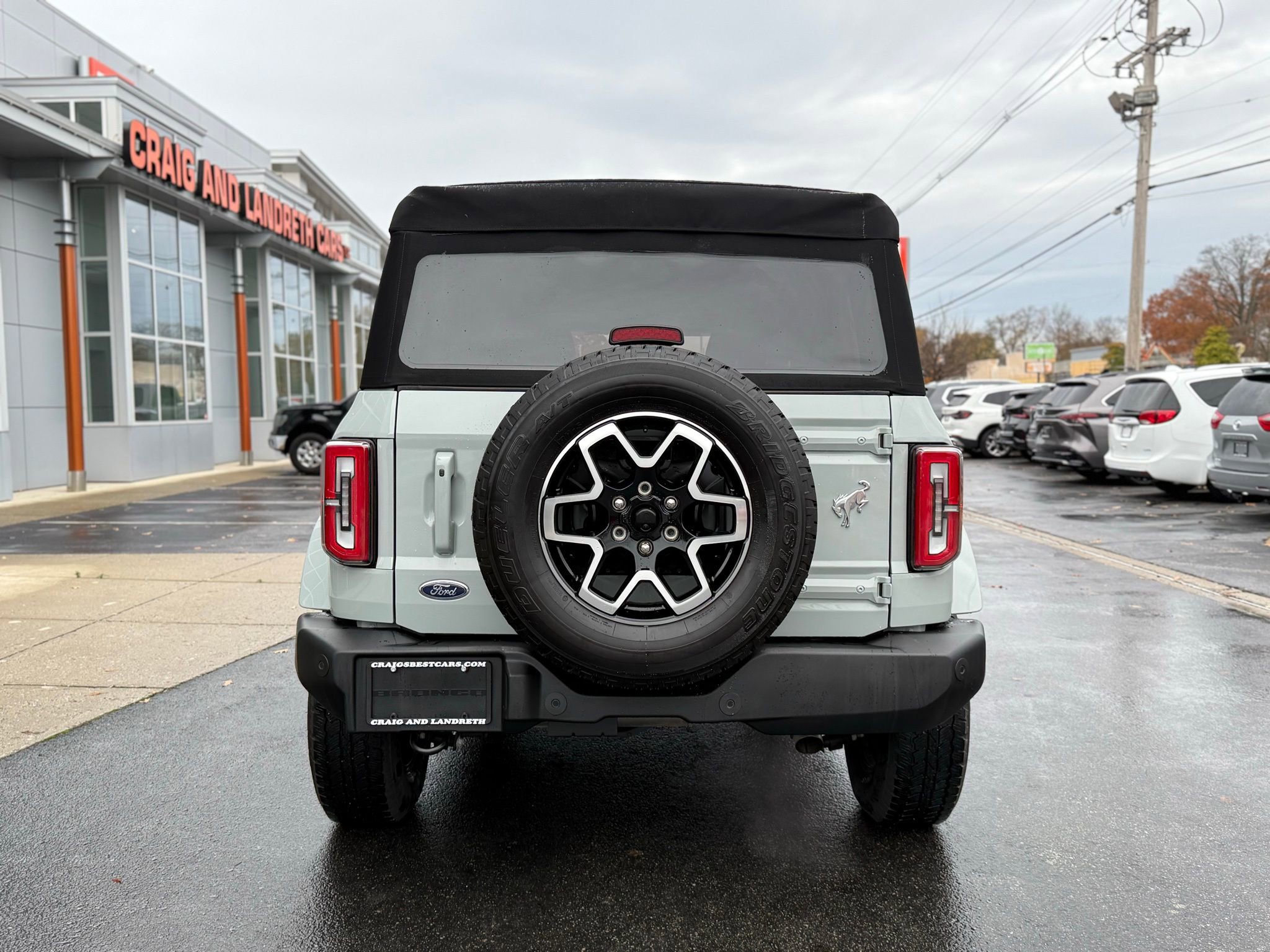Used 2024 Ford Bronco Outer Banks image 7