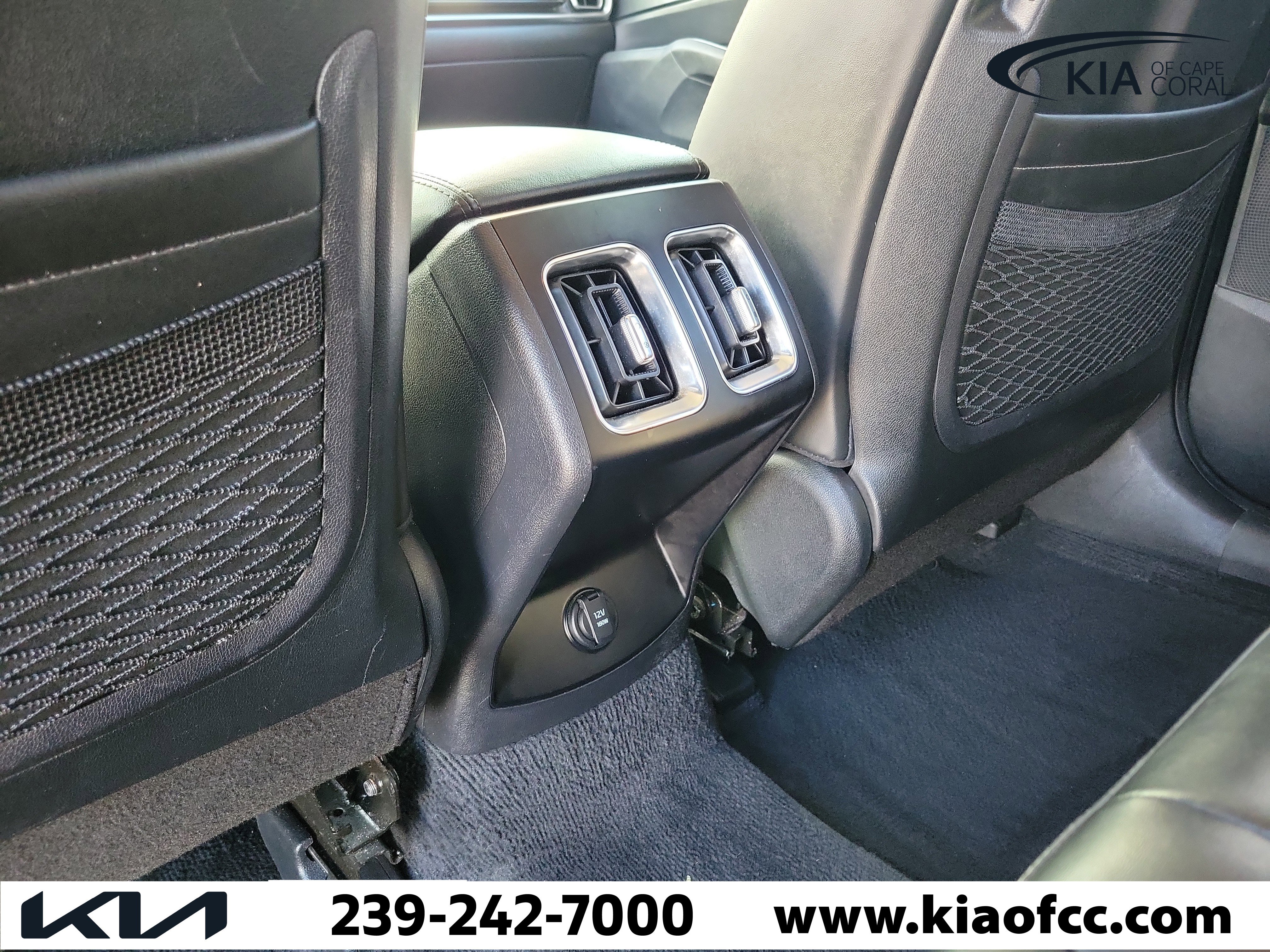 Certified 2024 Kia Sorento S FWD image 14