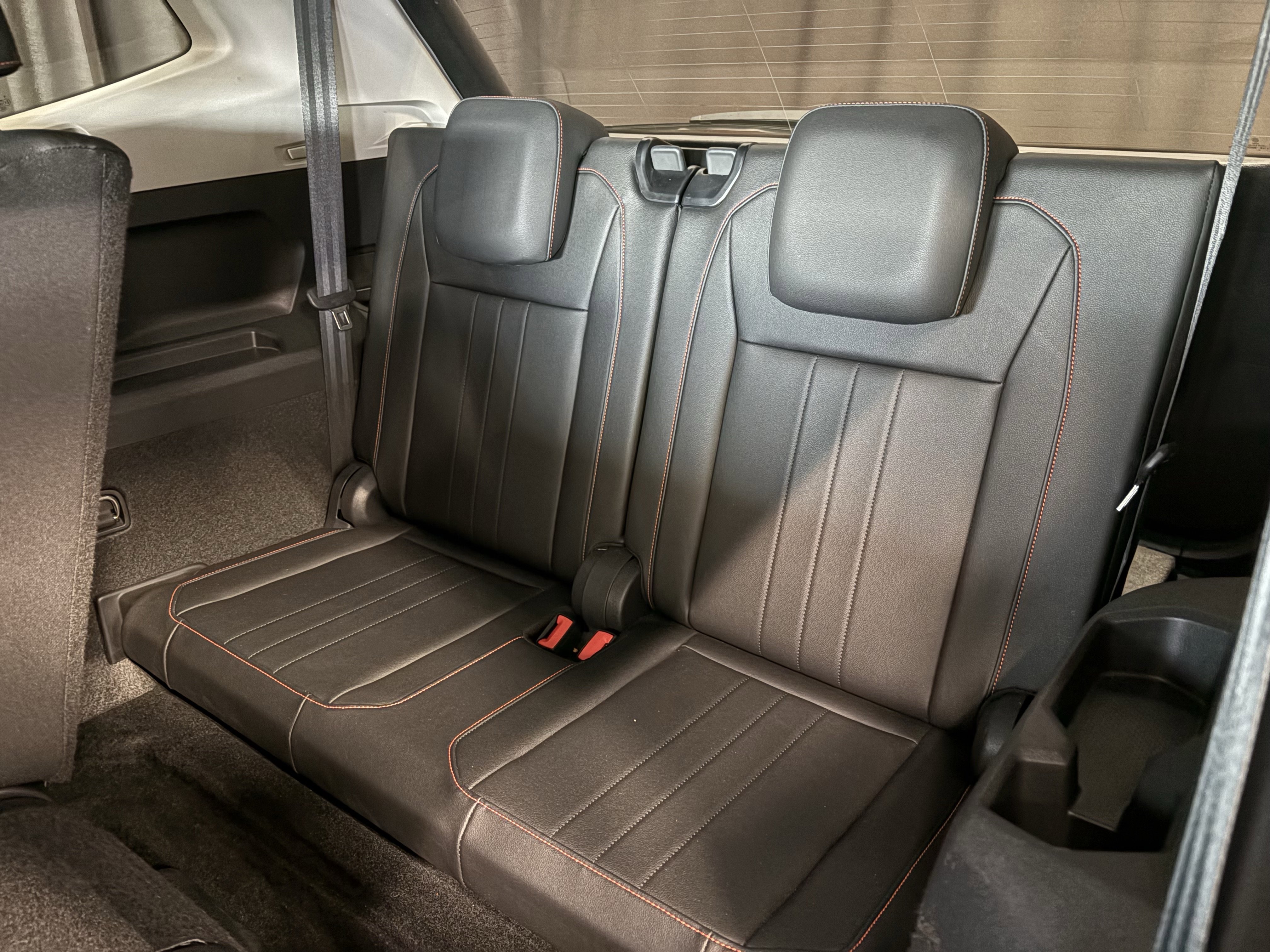 Used 2024 Volkswagen Tiguan Wolfsburg Edition FWD image 7