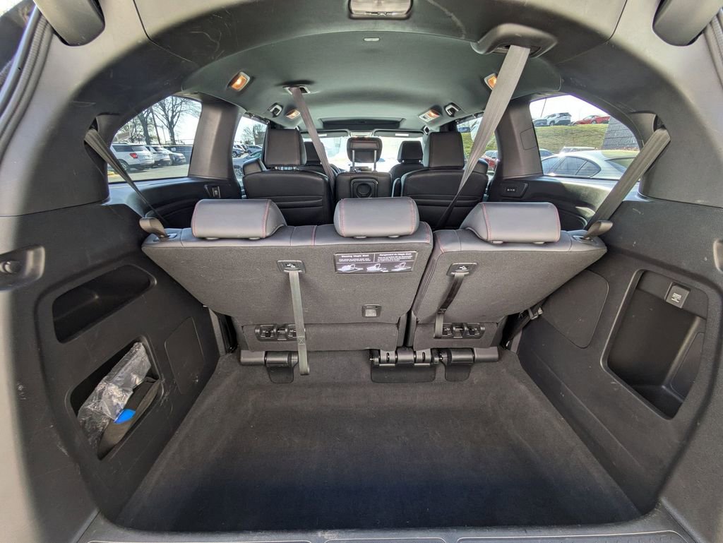 Used 2025 Honda Odyssey Sport-L image 27