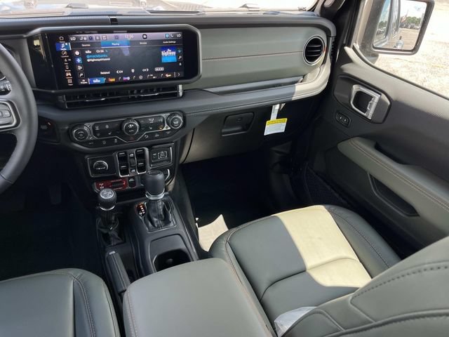 New 2026 Jeep Gladiator Mojave AWD/4WD image 15