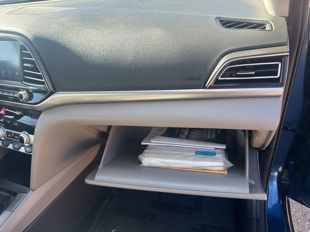 Used 2020 Hyundai Elantra Limited w/ Ultimate Package 03 image 41