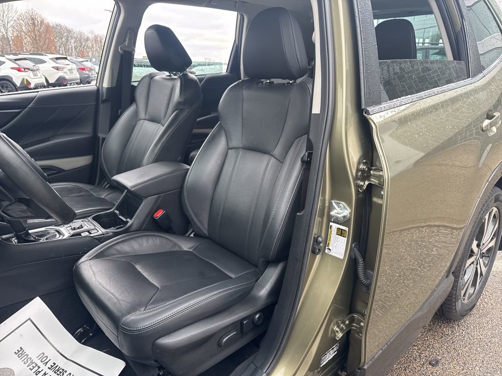 Used 2023 Subaru Forester Limited image 20