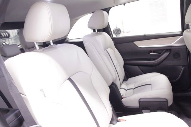 Used 2024 MAZDA CX-90 Plug-In Hybrid w/ Premium Pkg AWD/4WD image 19