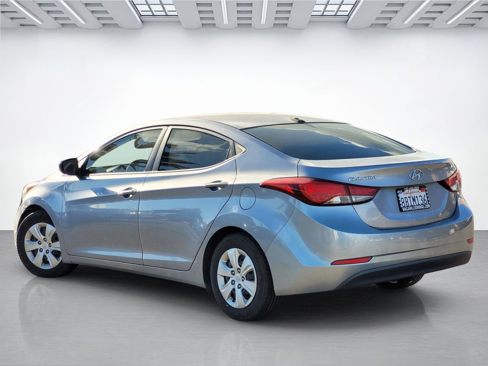 Used 2016 Hyundai Elantra SE image 13