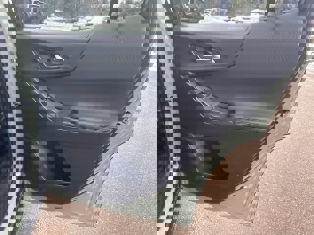 New 2026 Chevrolet Equinox LT w/ Safety and Technology Package image 28