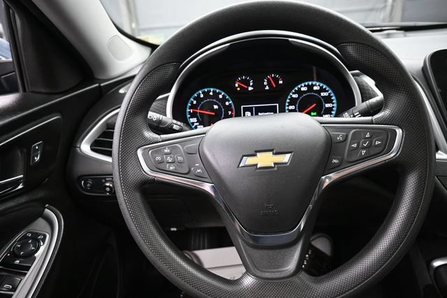 Used 2024 Chevrolet Malibu LT FWD image 8