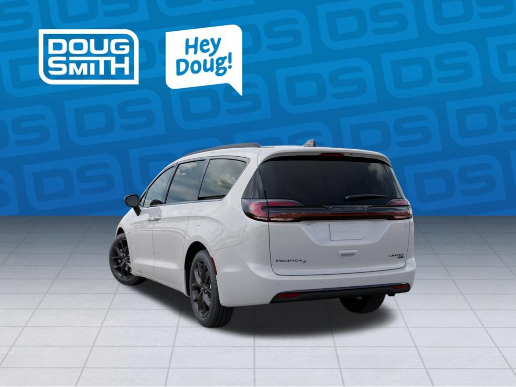 New 2027 Chrysler Pacifica Limited AWD/4WD image 3