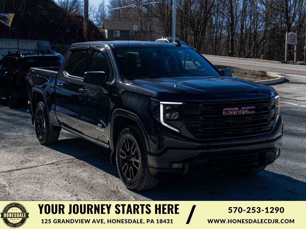 Used 2024 GMC Sierra 1500 Elevation AWD/4WD image 3