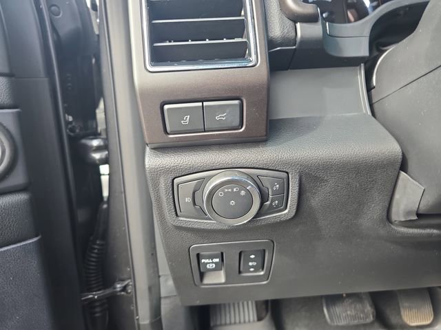 Used 2021 Ford Expedition Max Limited image 23