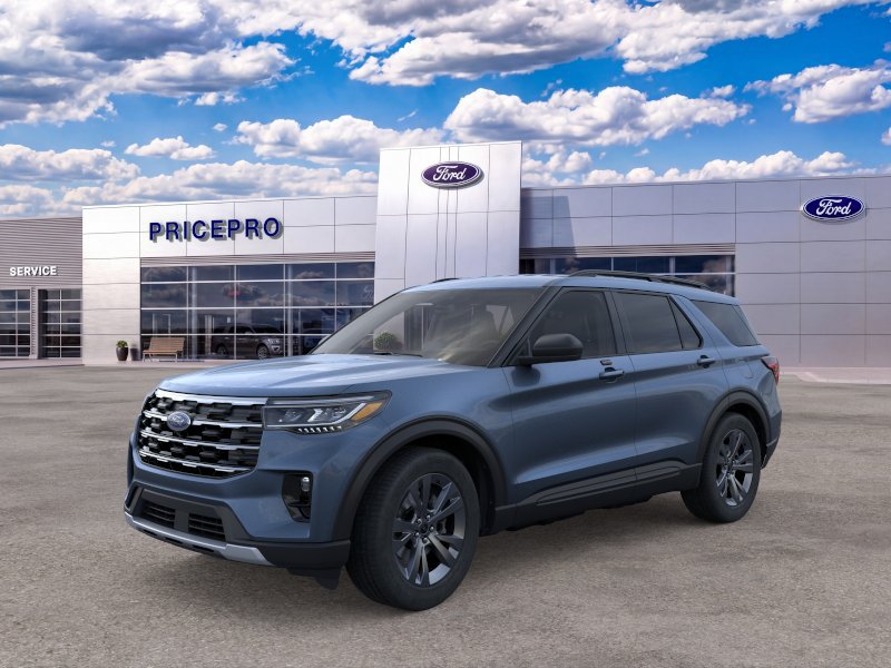 New 2026 Ford Explorer Active w/ Active Comfort Package AWD/4WD image 1