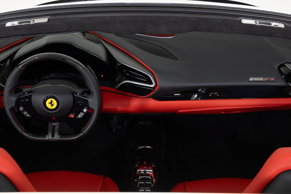Used 2025 Ferrari 296 GTS RWD image 22