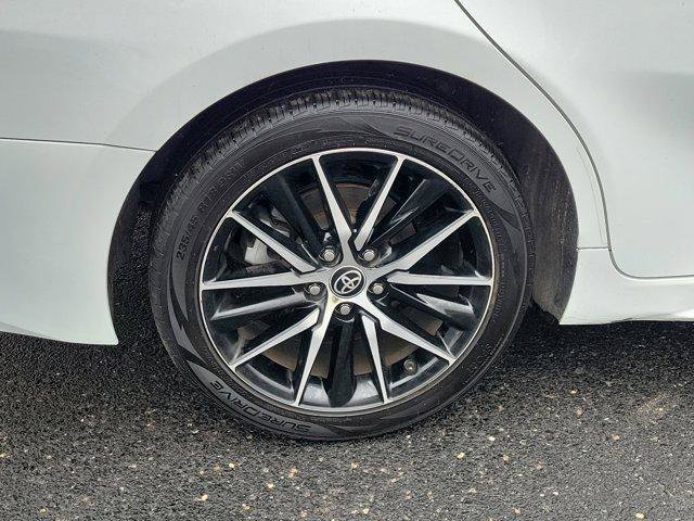 Used 2024 Toyota Camry SE image 5