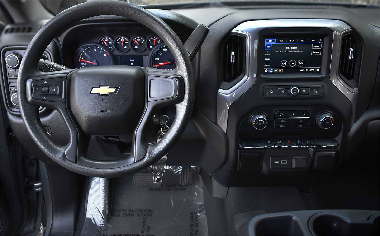 Used 2021 Chevrolet Silverado 1500 Custom AWD/4WD image 12