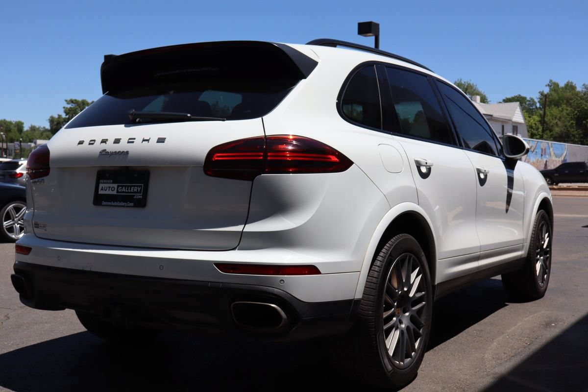 Used 2017 Porsche Cayenne Platinum Edition AWD/4WD image 5