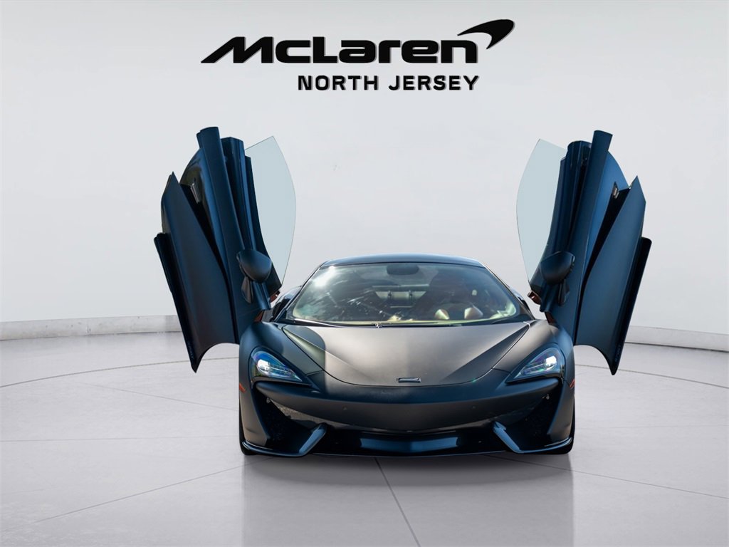 Used 2017 McLaren 570S image 4