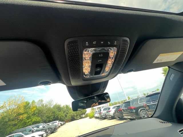 Used 2024 Mercedes-Benz GLE 350 4MATIC image 19