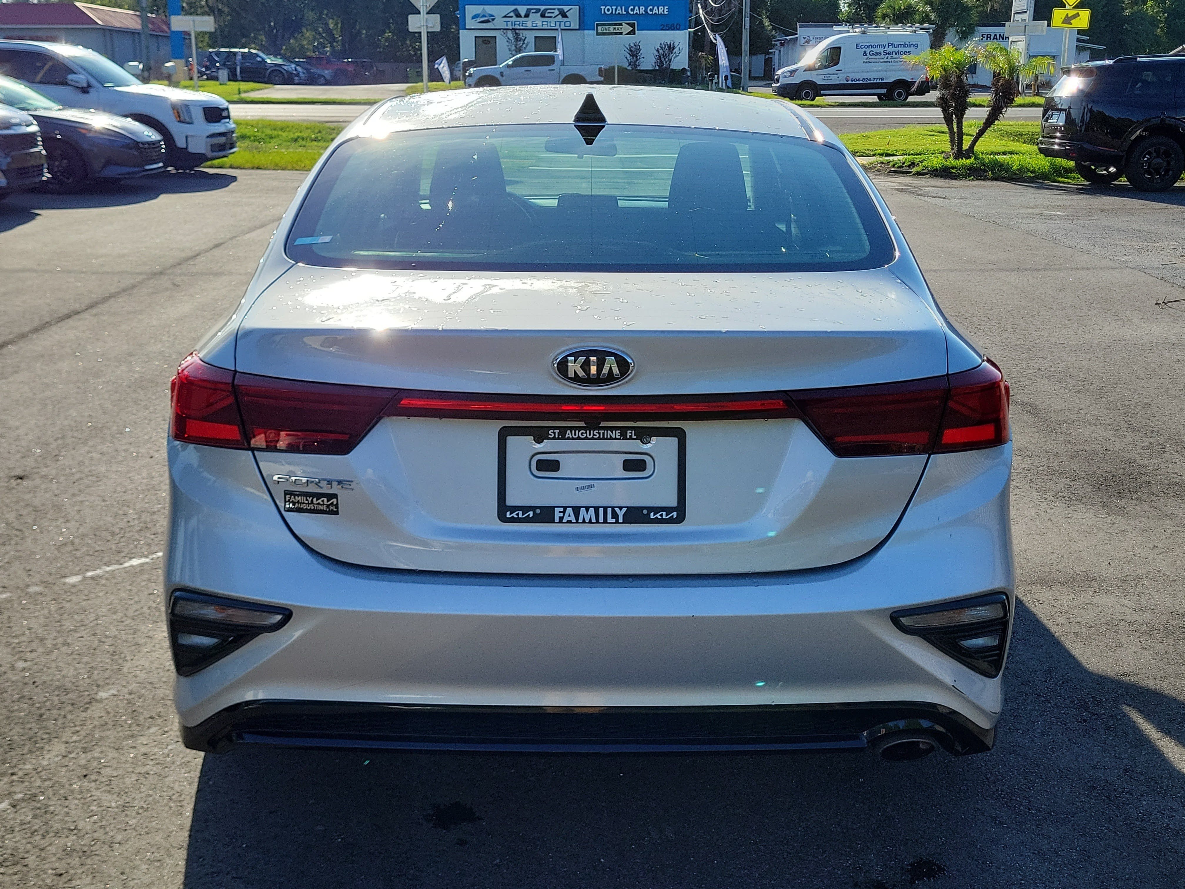 Used 2020 Kia Forte LXS FWD image 5