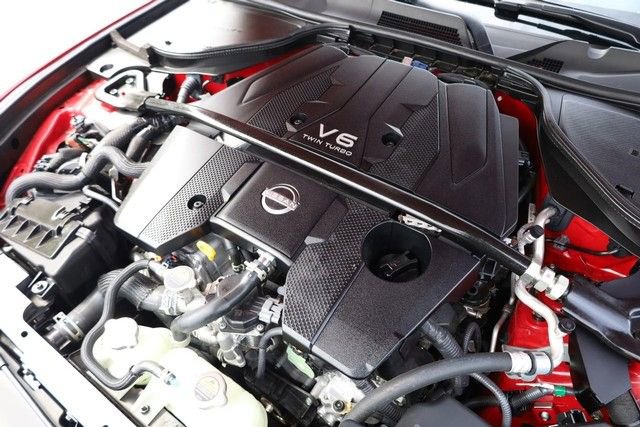 Certified 2025 Nissan Z Performance w/ Floor Mat Package RWD image 22