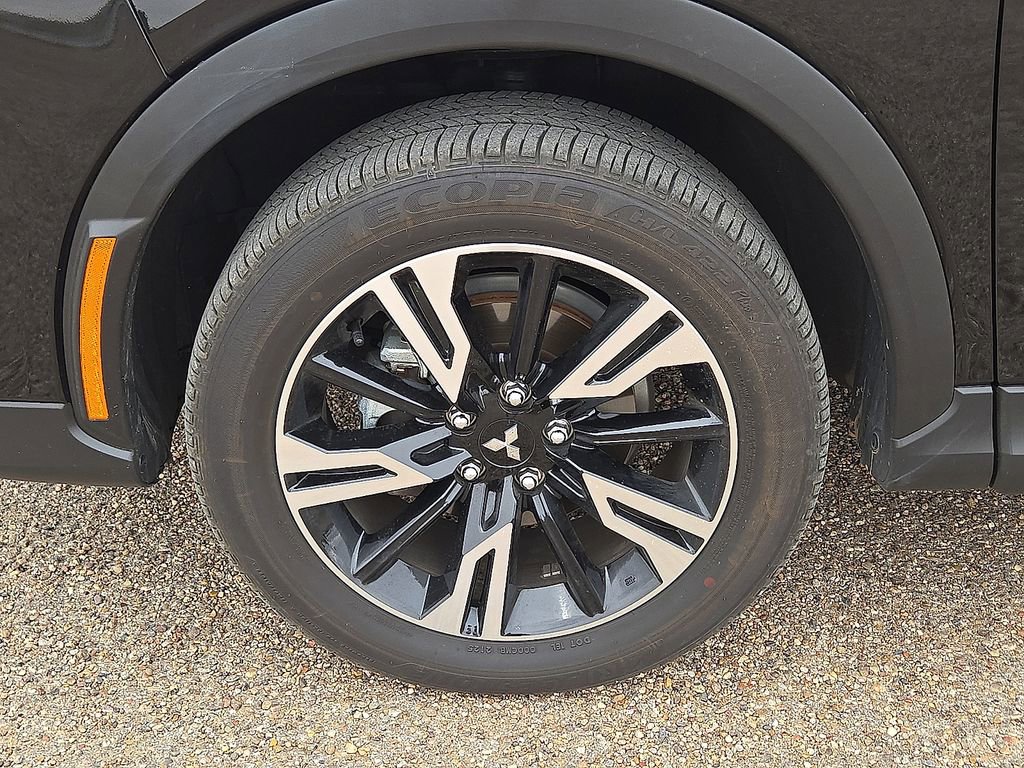 Used 2025 Mitsubishi Eclipse Cross SE image 10