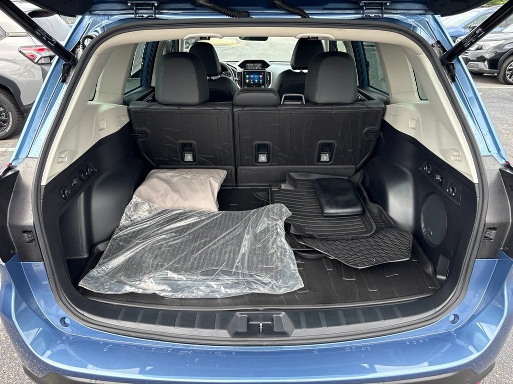 Certified 2023 Subaru Forester Touring AWD/4WD image 25
