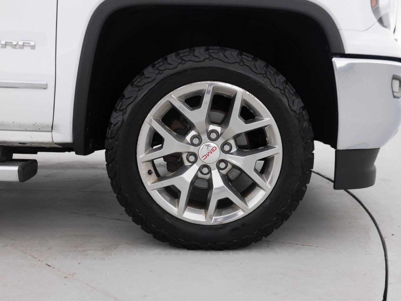 Used 2016 GMC Sierra 1500 SLT w/ SLT Premium Package AWD/4WD image 18