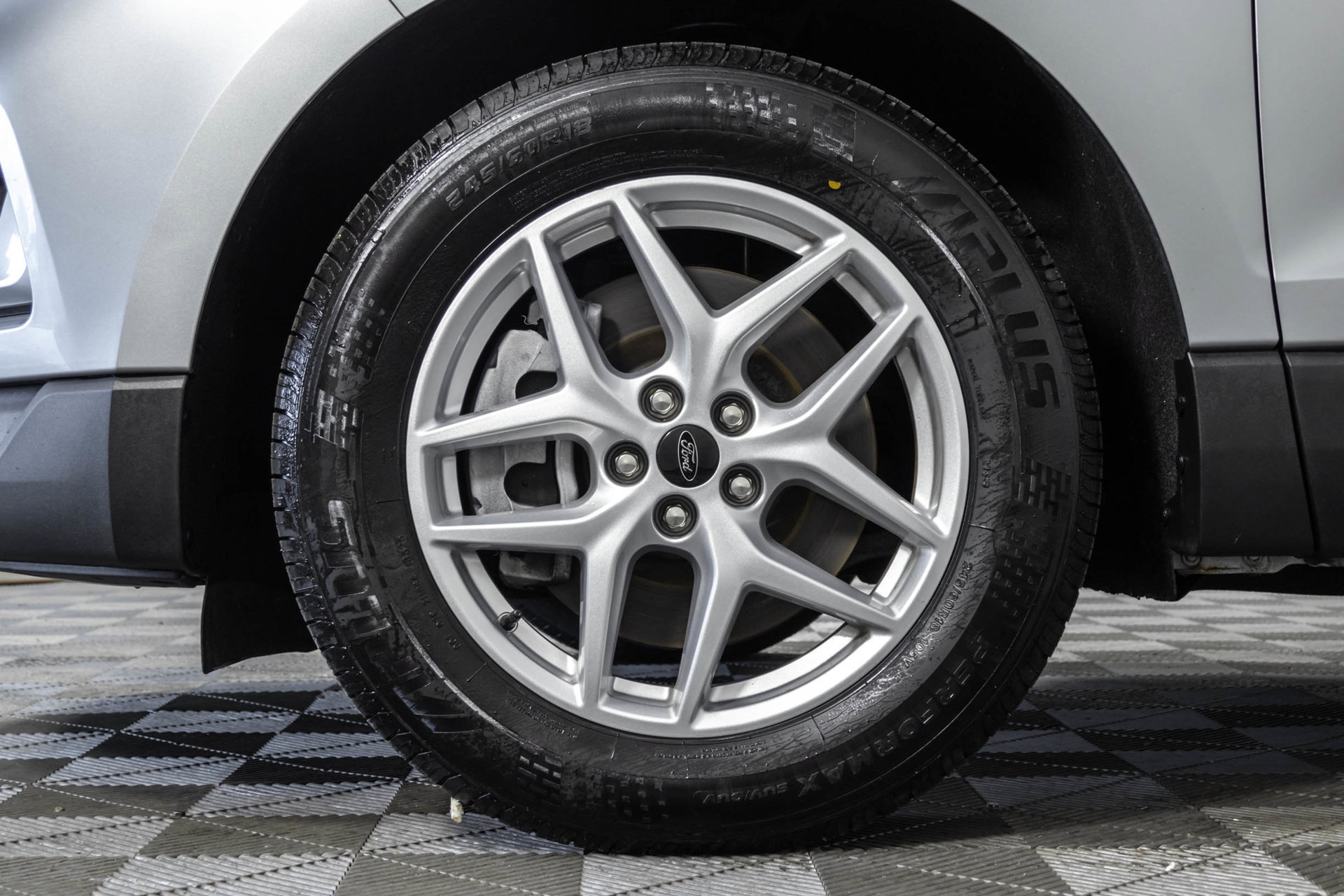 Used 2024 Ford Edge SEL AWD/4WD image 44