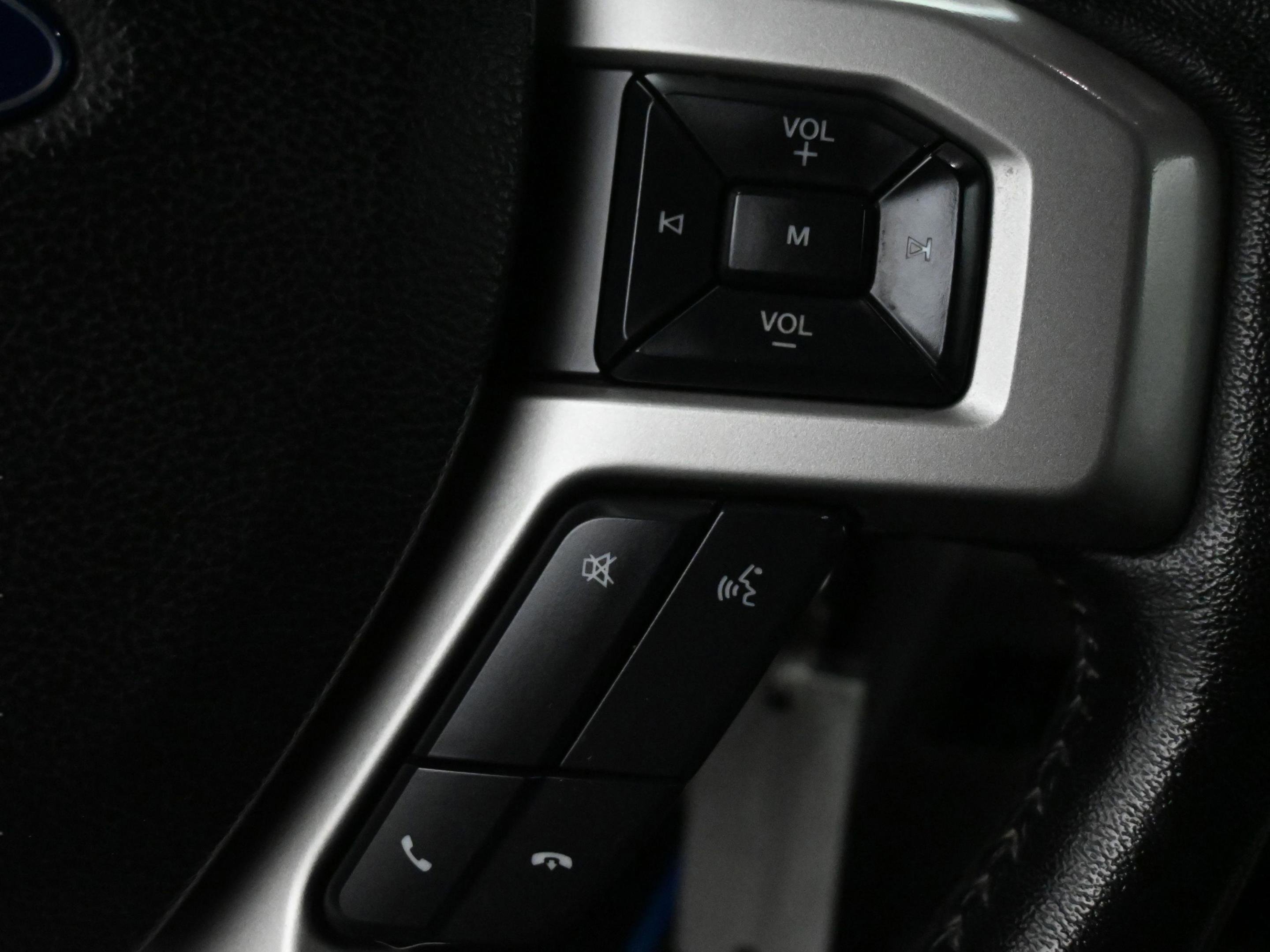 Used 2018 Ford F250 Lariat w/ Lariat Value Package image 18