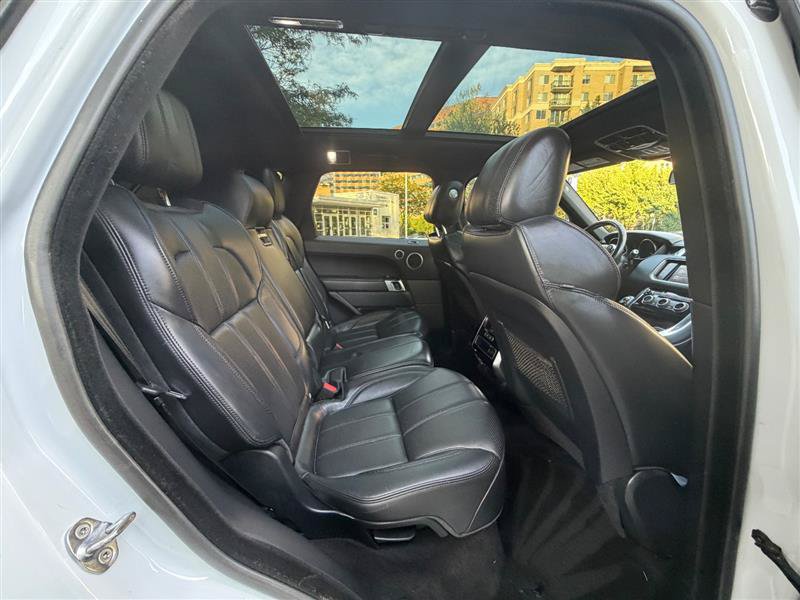 Used 2016 Land Rover Range Rover Sport HSE AWD/4WD image 22